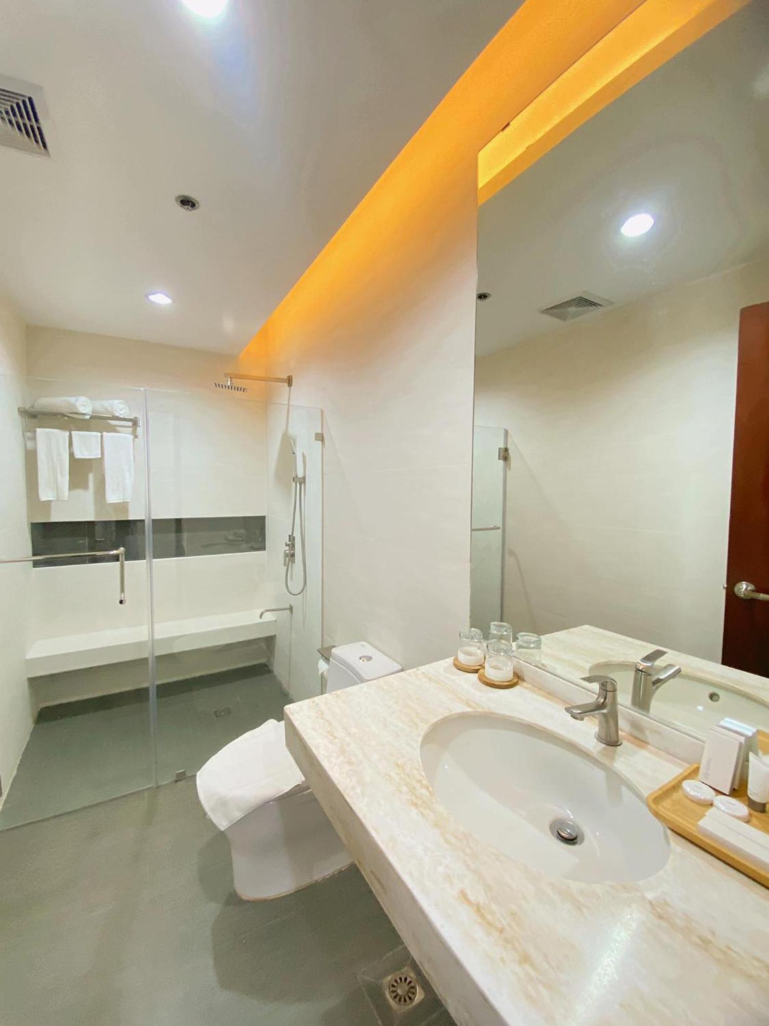 Jrp Vanyard Resort Hotel Kalibo Extérieur photo